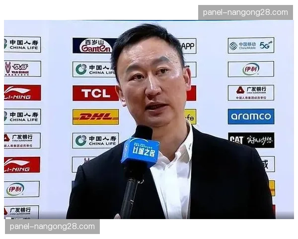 青岛主帅刘维伟谈年轻化建队思路：不怕犯错，敢用新人