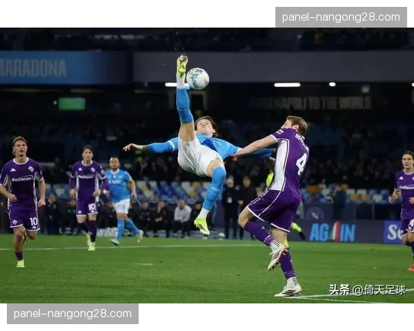 战术板:孔蒂治下的那不勒斯,定位球进攻中如何运用“叠瓦式”跑位 战术板:孔蒂治下的那不勒斯,定位球进攻中如何运用“叠瓦式”跑位