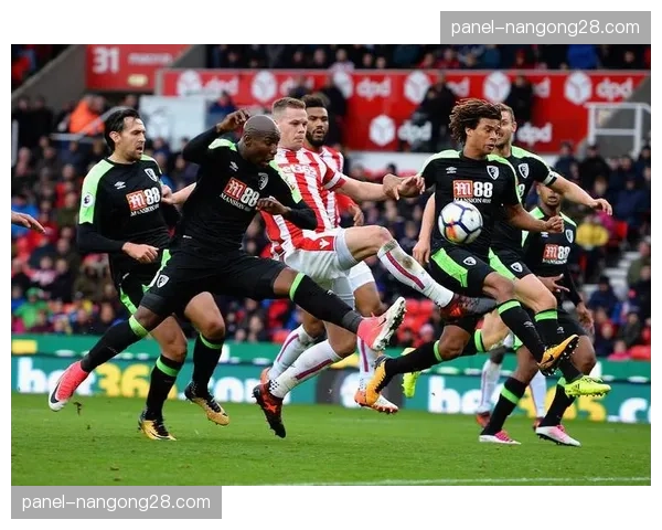 评论:跑动数据飙升的背后,是法甲联赛整体节奏的加快还是效率的降低? 评论:跑动数据飙升的背后,是法甲联赛整体节奏的加快还是效率的降低?